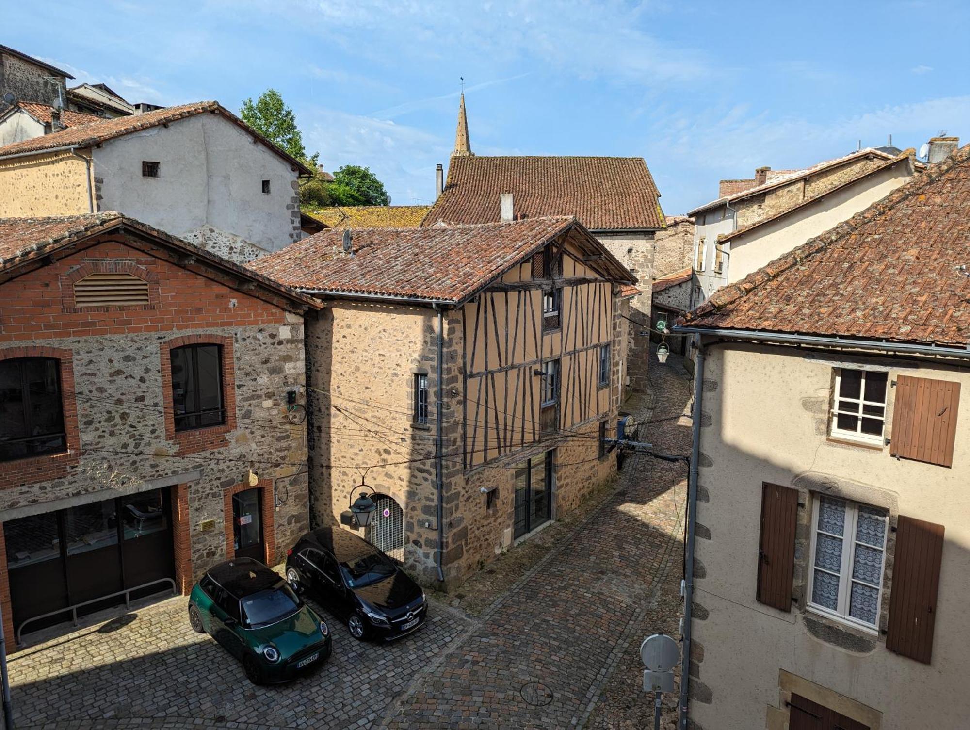 Manoir Des Arts Confolens Exterior foto